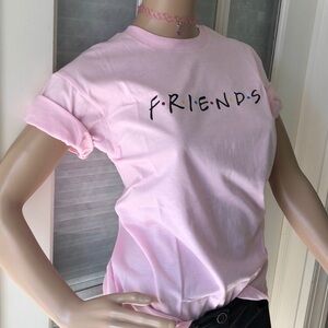 NIP cute “Friends” sitcom pink tee shirt
